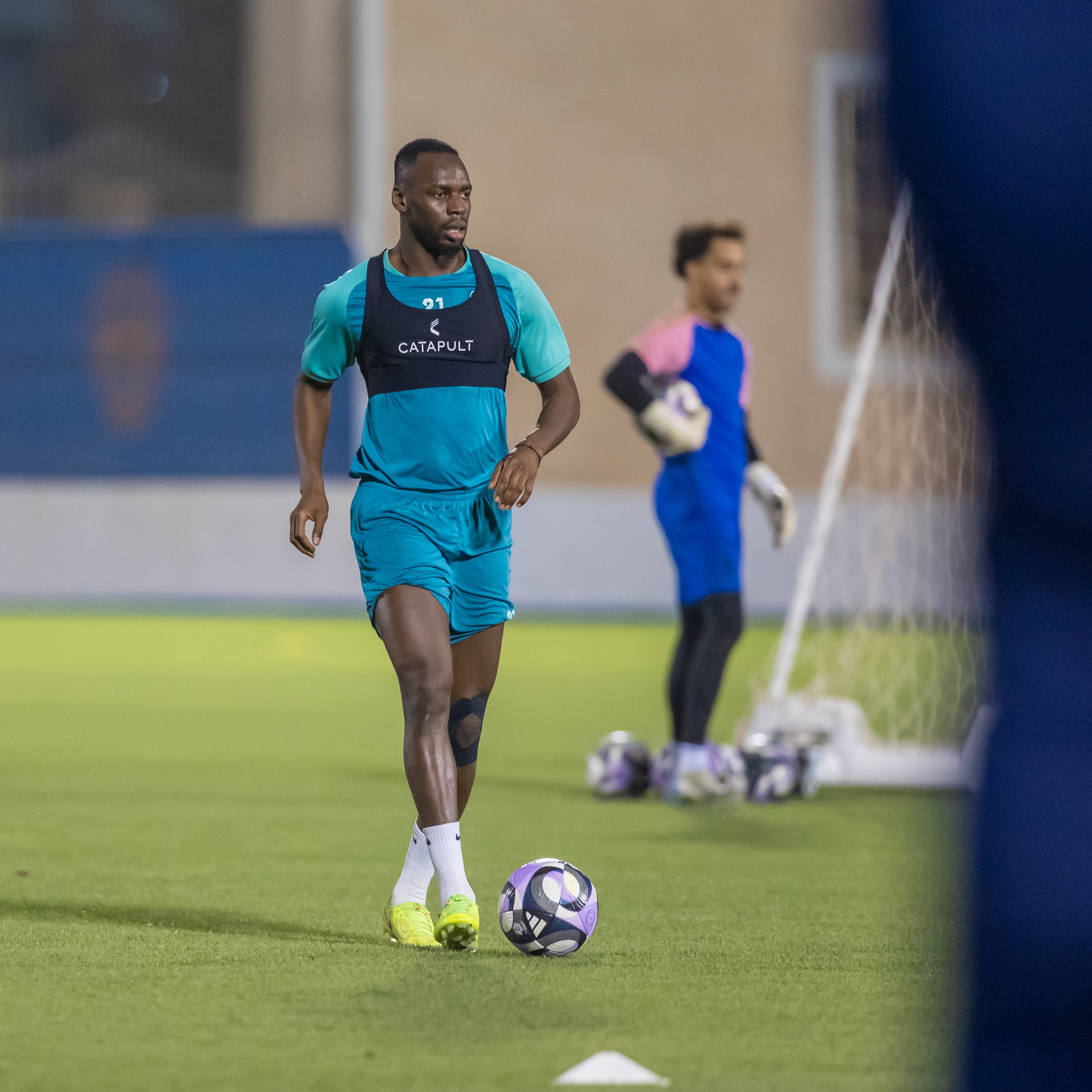 الفيحاء يجري مرانه الاخير قبل ودية الهلال