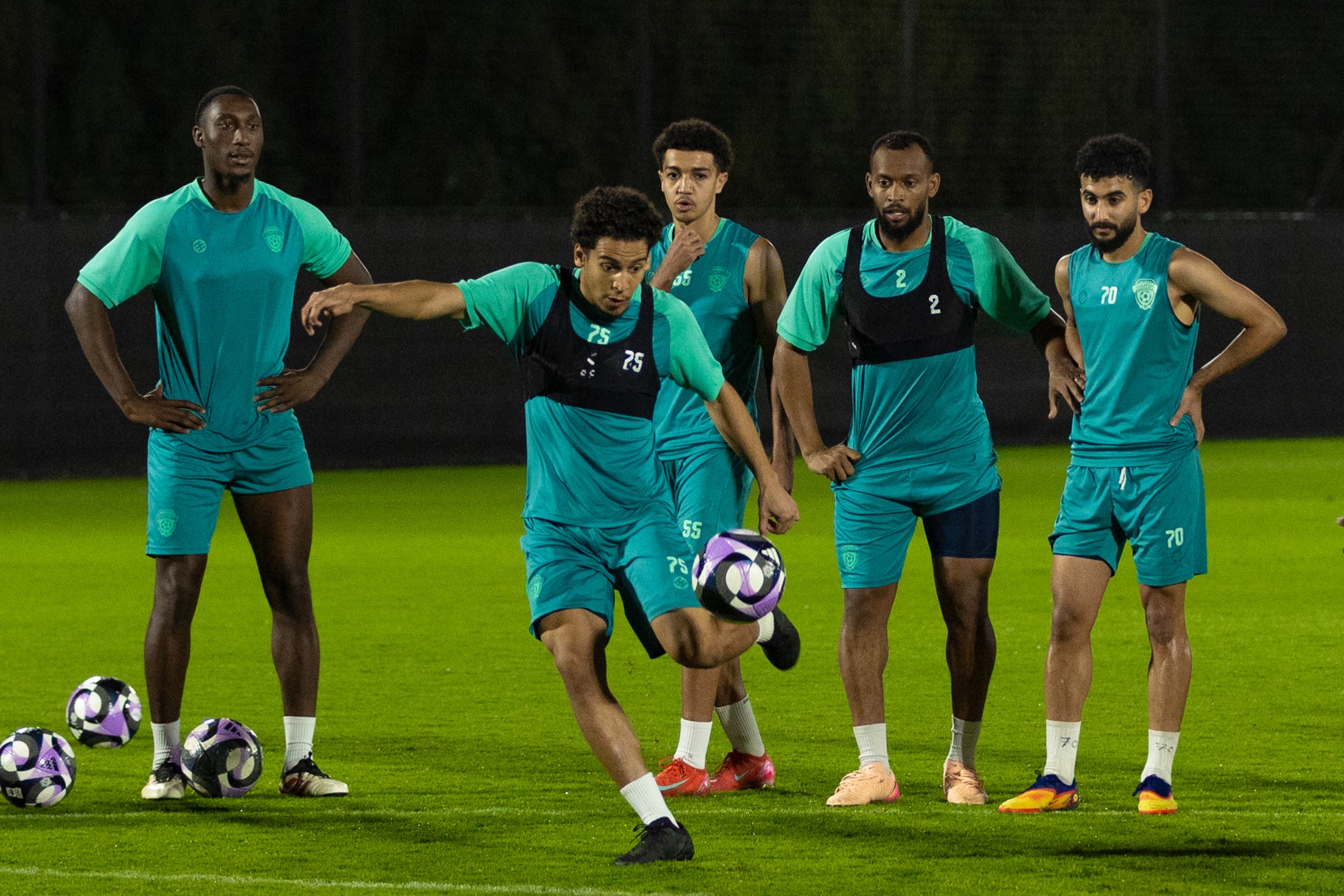 بحصتين صباحية ومسائية، الفيحاء يختتم استعداداته للبطائح الإماراتي