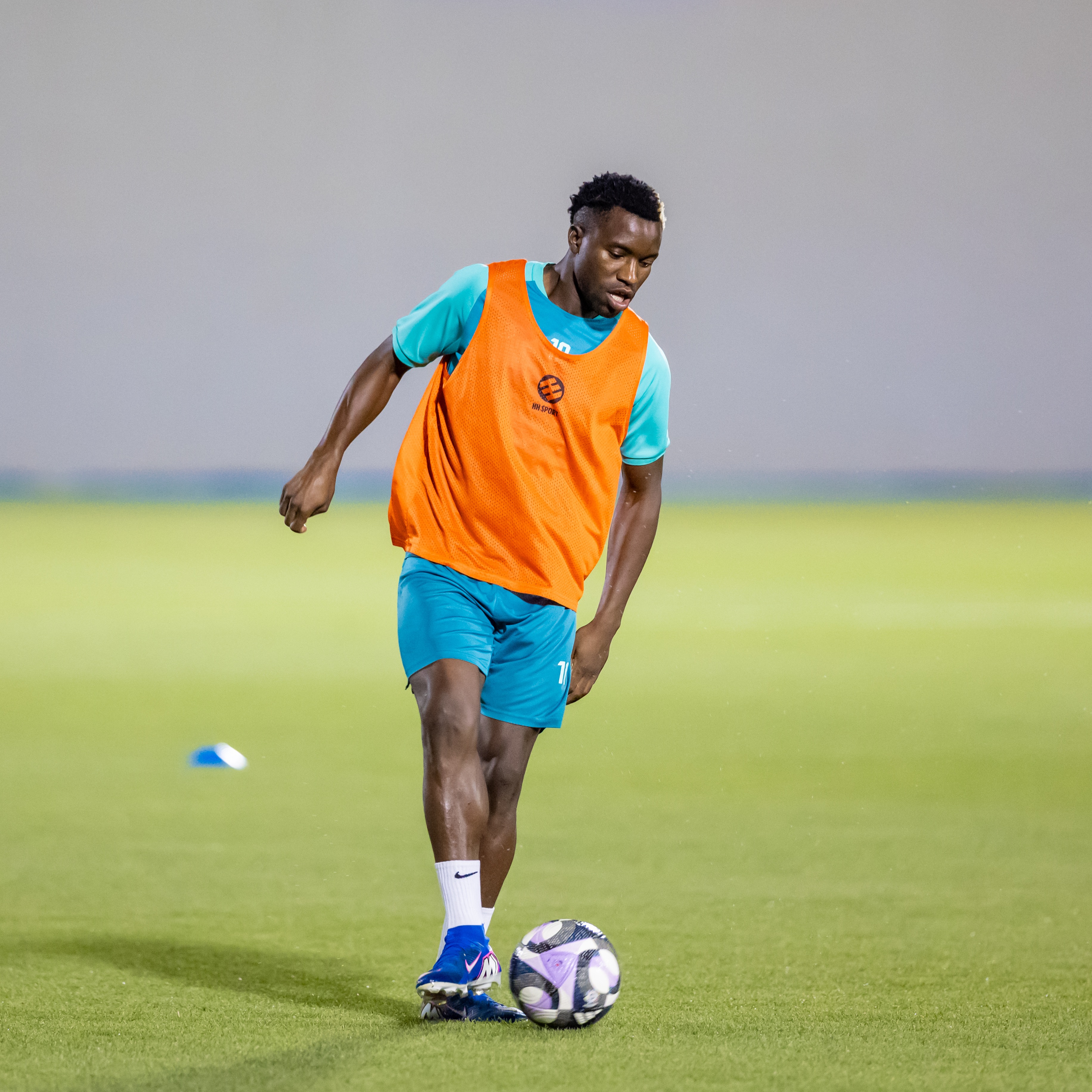 الفيحاء يواصل تحضيراته استعداداً لعودة دوري روشن السعودي للمحترفين