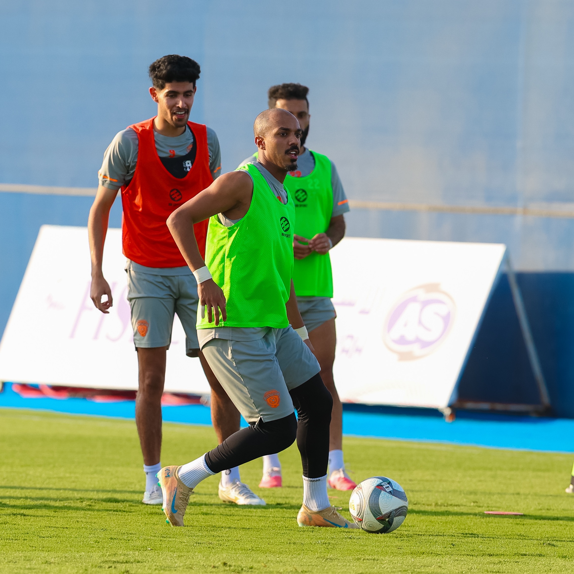 الفيحاء يواصل استعداداته لمواجهة الرياض